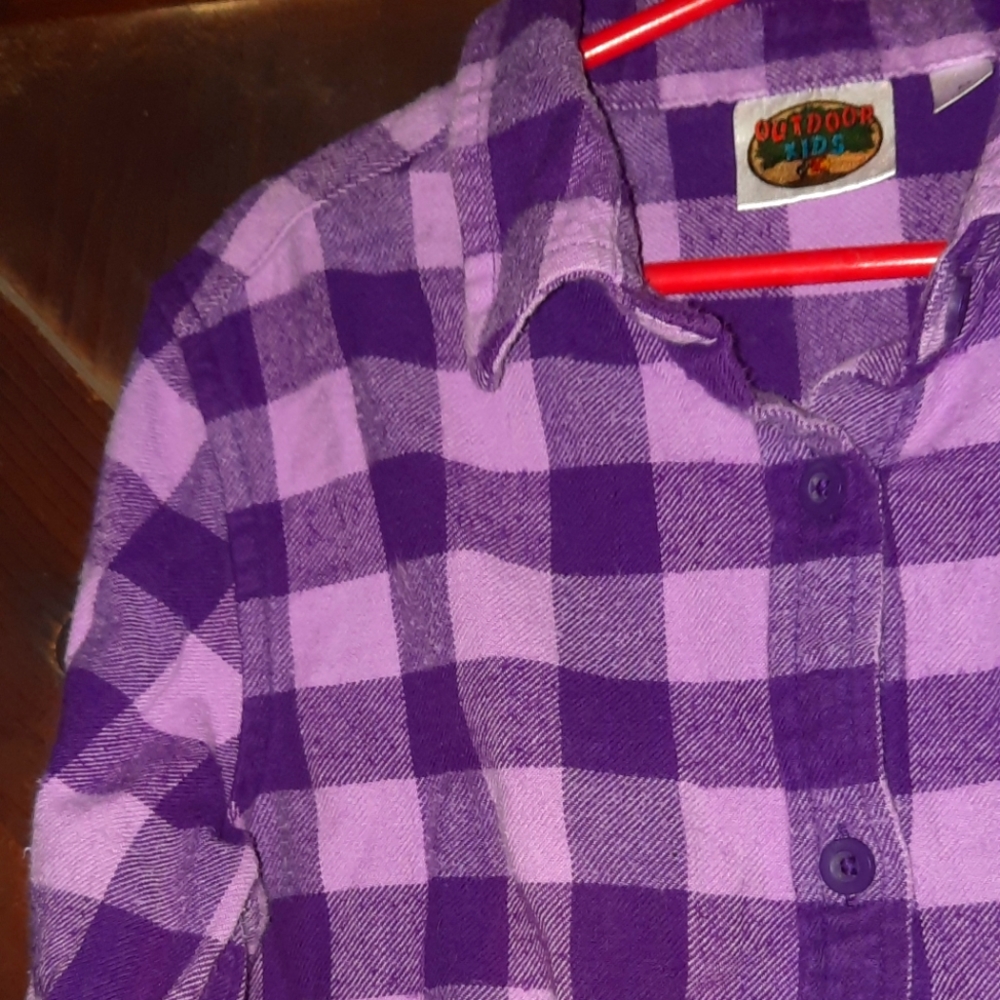 🍀3/15 Girls Purple Flannel Button Down Shirt - Picture 4 of 9